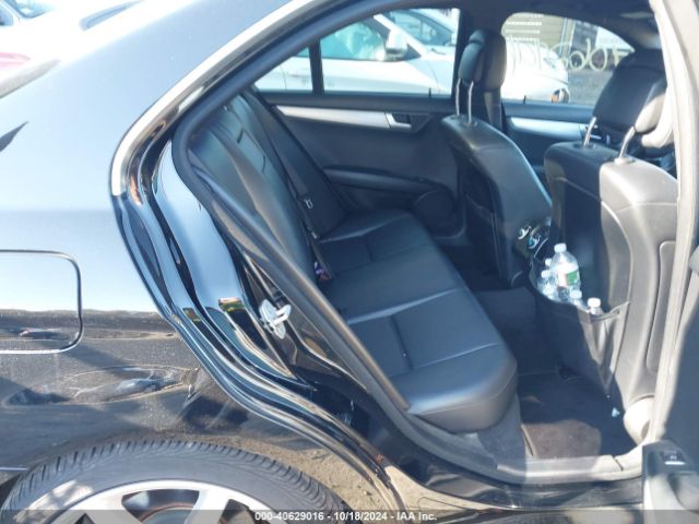 WDDGF8AB1EG251058 Mercedes-Benz C 300 Luxury 4matic/sport 4matic