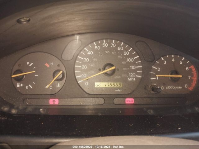 2001 MITSUBISHI GALANT 4A3AA46G31E125783 Photo 6