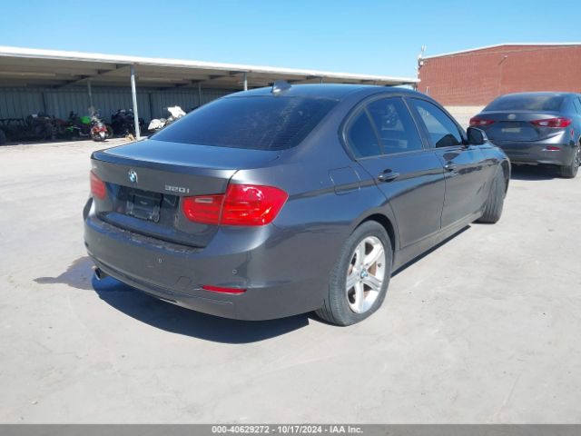 WBA3B1C59EK133255 BMW 320i