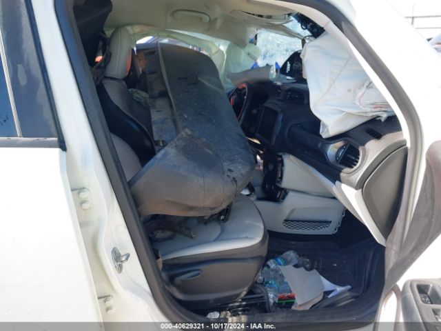 2019 JEEP RENEGADE ZACNJBD12KPJ95871 Photo 4