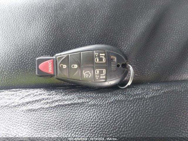 2C4RC1BG3ER436580 Chrysler Town & Country Touring