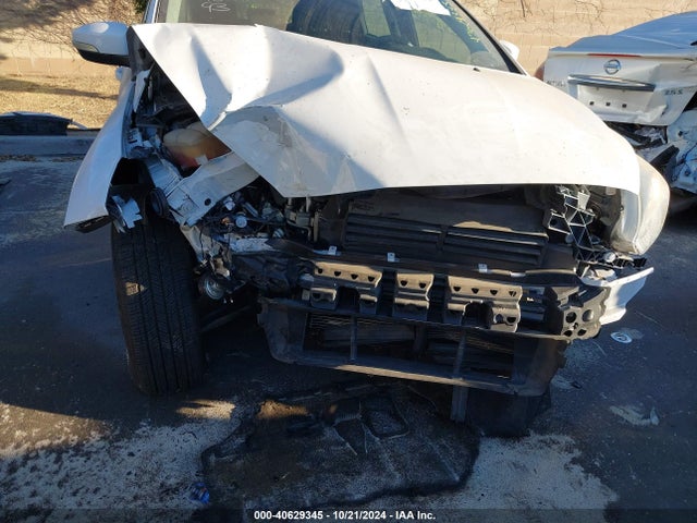 Ford FOCUS SE 2015 1FADP3K28FL249429 Image 12