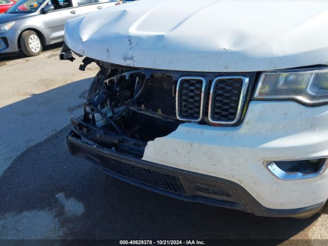 1C4RJFAG8LC341300 Jeep Grand Cherokee Laredo E 4x4