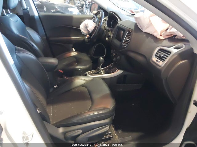 Jeep Compass Latitude 4x4 2020 3C4NJDBB3LT196404 Image 5