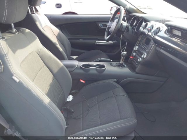 1FA6P8AM9F5353134 Ford Mustang V6