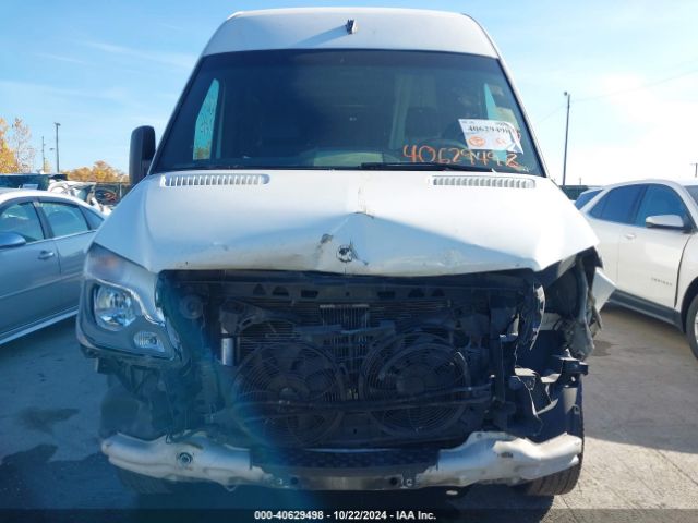 WD3PE8DC0F5945491 Mercedes-Benz Sprinter 2500 High Roof