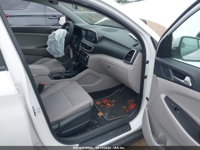 Hyundai TUCSON SE 2019 KM8J23A44KU858869 Image 5