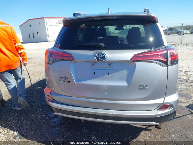 Toyota Rav4 Xle 2016 2T3RFREV8GW476534 Image 16