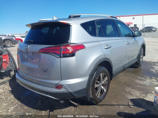 Toyota Rav4 Xle 2016 2T3RFREV8GW476534 Image 4