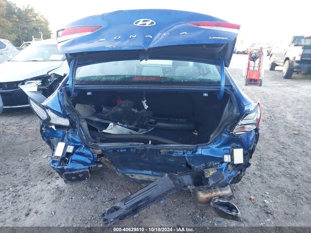 Hyundai Sonata Limited 2018 5NPE34AF9JH654779 Image 17