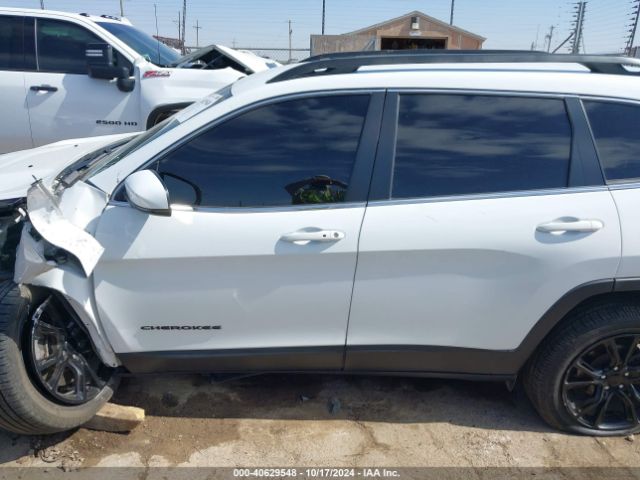 1C4PJLDB3HW526219 Jeep Cherokee Limited Fwd