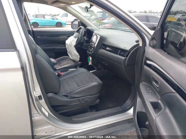 2020 MITSUBISHI OUTLANDER JA4AZ3A39LZ038048 Photo 4