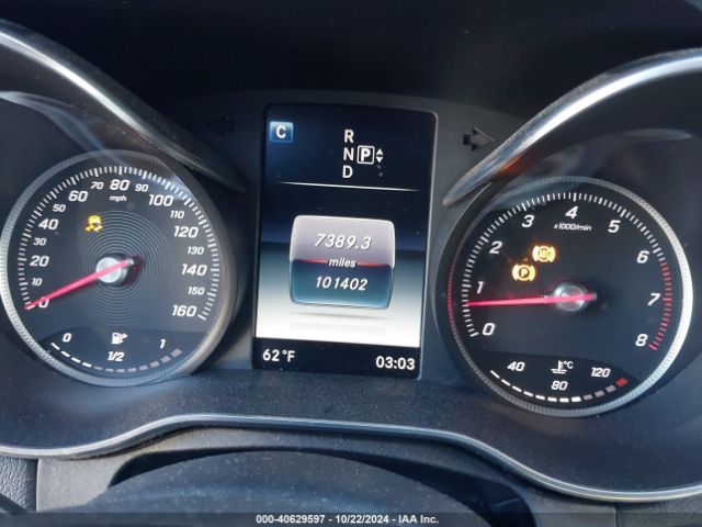 55SWF4JB3FU045698 Mercedes-Benz C 300 Luxury/sport
