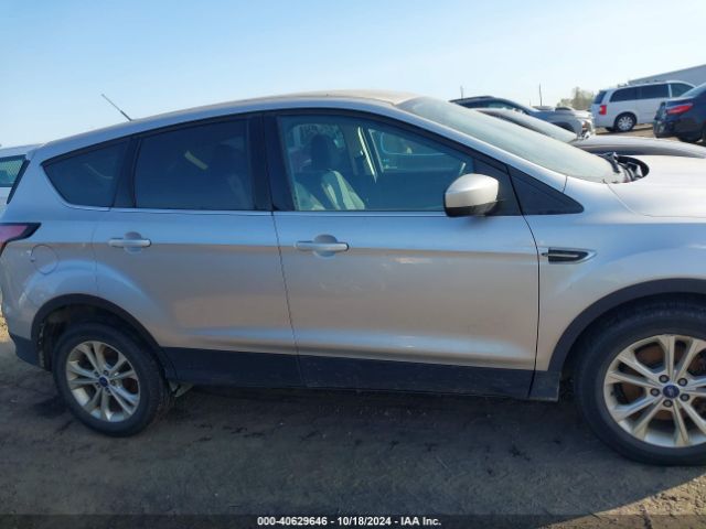 1FMCU9G99HUC38259 Ford ESCAPE SE