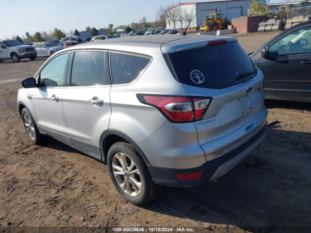 1FMCU9G99HUC38259 Ford ESCAPE SE