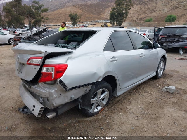 Toyota CAMRY SE 2014 4T1BF1FK4EU314946 Image 4