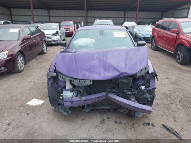 2C3CDXBG2JH326999 Dodge Charger Sxt Rwd