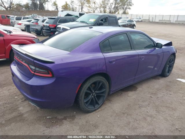 2C3CDXBG2JH326999 Dodge Charger Sxt Rwd