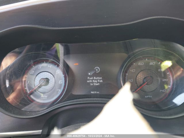 2C3CDXBG2JH326999 Dodge Charger Sxt Rwd