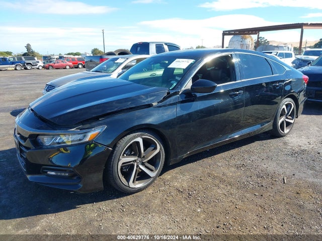 Honda Accord Sport 2018 1HGCV1F30JA148149 Image 2