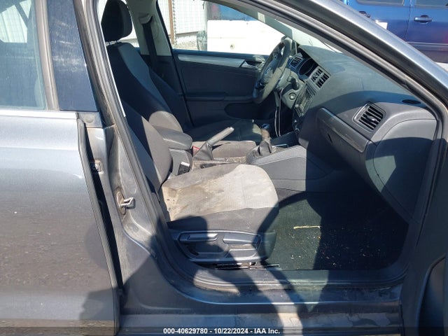 3VW167AJ9HM371375 Volkswagen Jetta 1.4t S