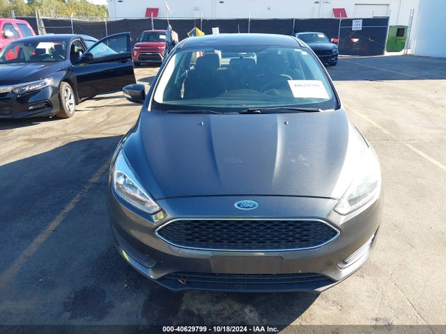 Ford FOCUS SE 2017 1FADP3F29HL305925 Image 12