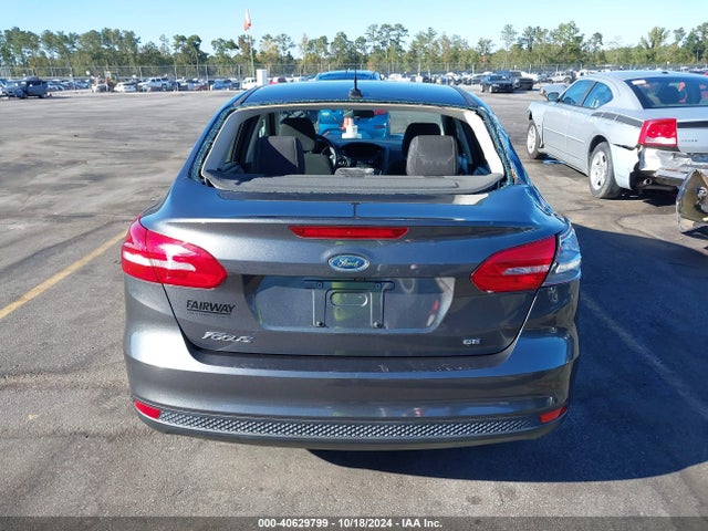 Ford FOCUS SE 2017 1FADP3F29HL305925 Image 16