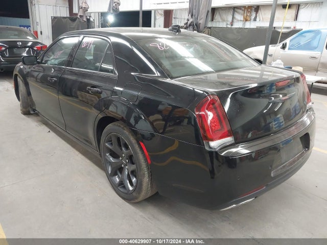 2C3CCABG4NH187013 Chrysler 300 S
