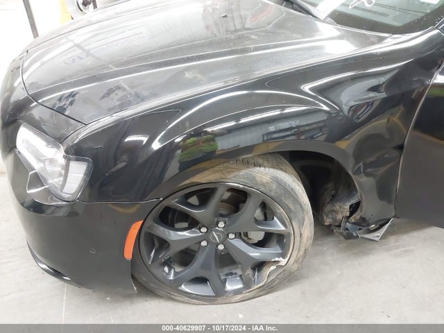 Chrysler 300 S 2022 2C3CCABG4NH187013 Image 6