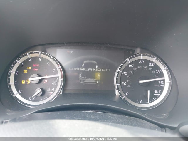 5TDGZRAH2NS123008 Toyota Highlander Xle