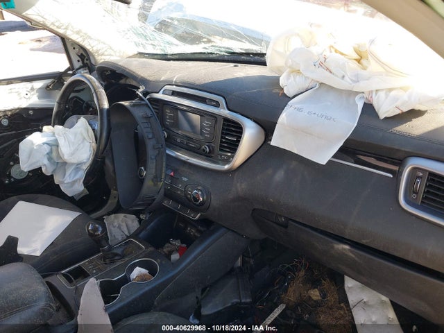 5XYPGDA35GG051458 KIA Sorento 2.4l Lx