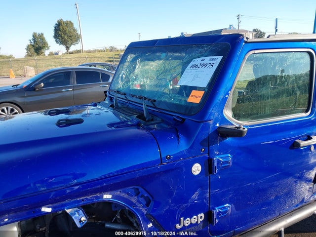1C4HJXDG3JW290197 Jeep Wrangler Unlimited Sport S 4x4