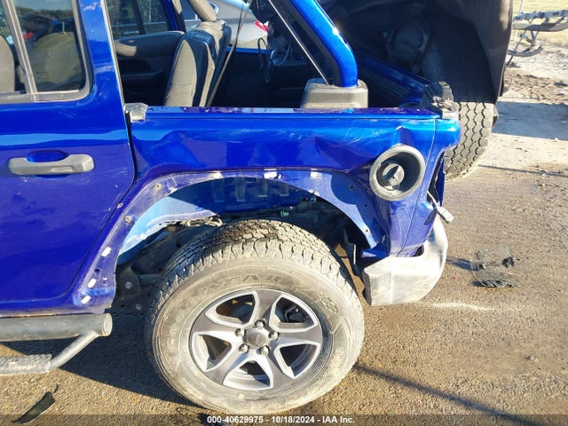 1C4HJXDG3JW290197 Jeep Wrangler Unlimited Sport S 4x4