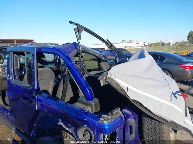 1C4HJXDG3JW290197 Jeep Wrangler Unlimited Sport S 4x4