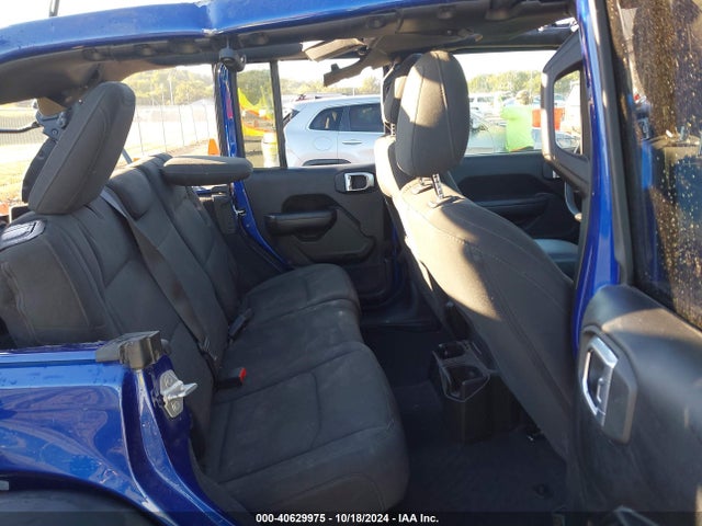 1C4HJXDG3JW290197 Jeep Wrangler Unlimited Sport S 4x4