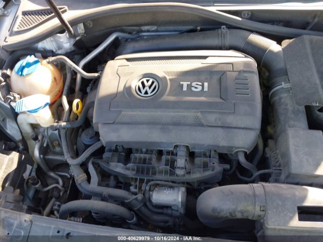 1VWAT7A30FC096990 Volkswagen Passat 1.8t Wolfsburg Edition