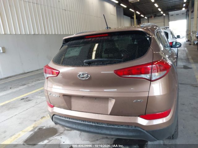 KM8J3CA43GU159298 Hyundai TUCSON SE