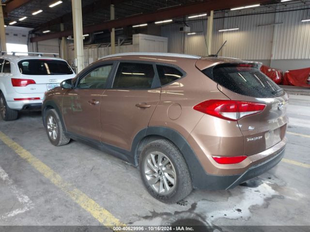 KM8J3CA43GU159298 Hyundai TUCSON SE