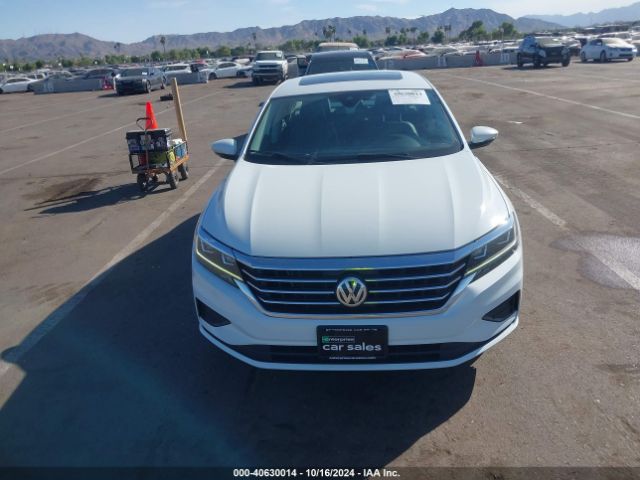 1VWSA7A39NC008558 Volkswagen Passat 2.0t Se