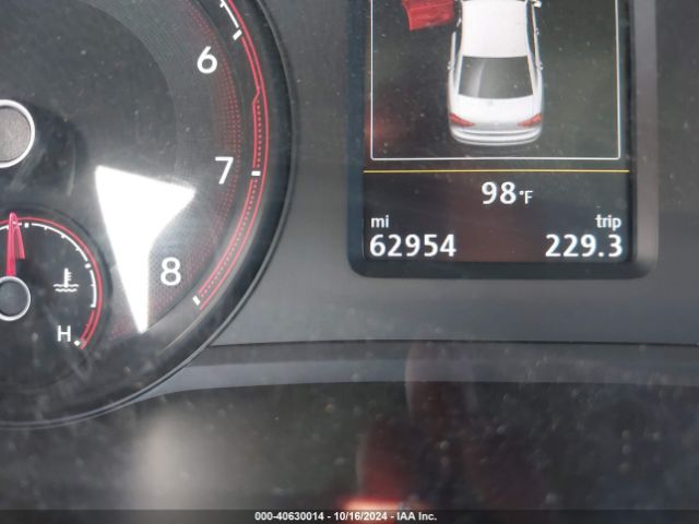1VWSA7A39NC008558 Volkswagen Passat 2.0t Se