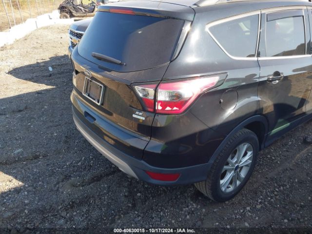 1FMCU0GD7HUC84124 Ford ESCAPE SE