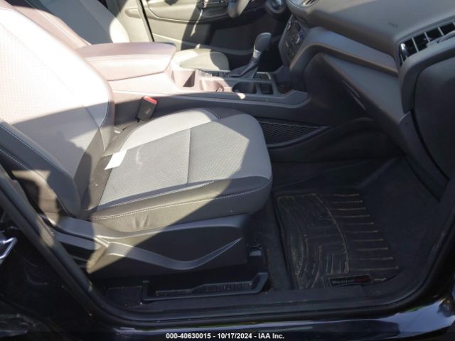 1FMCU0GD7HUC84124 Ford ESCAPE SE