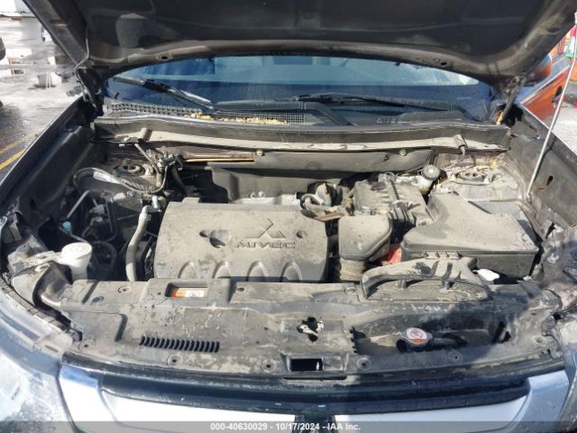 JA4AD2A36GZ051967 Mitsubishi Outlander Es