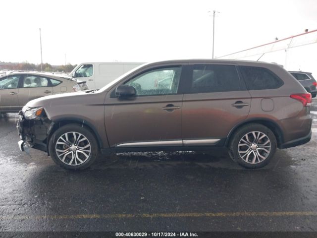 JA4AD2A36GZ051967 Mitsubishi Outlander Es