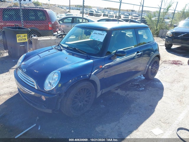 2006 MINI COOPER WMWRC33506TK73497 Photo 1
