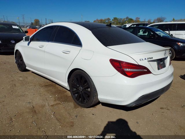 2019 MERCEDES-BENZ CLA WDDSJ4GB8KN723658 Photo 2