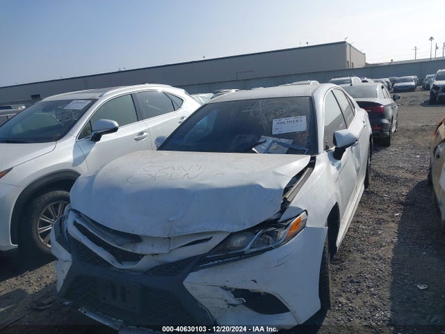 Toyota CAMRY SE 2018 4T1B11HK9JU600376 Image 13
