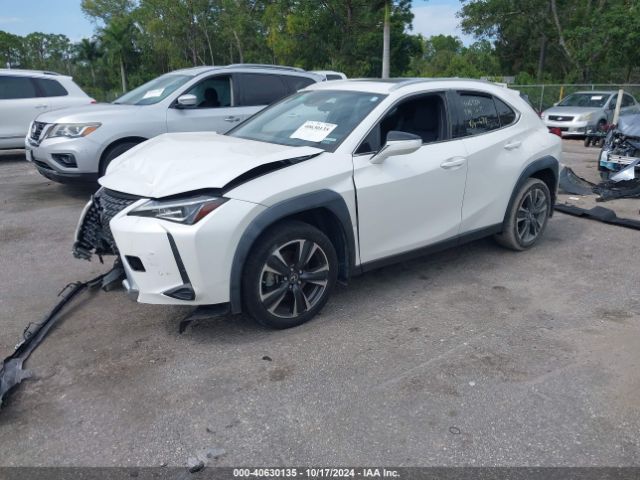 JTHX3JBH3M2040385 Lexus UX 200