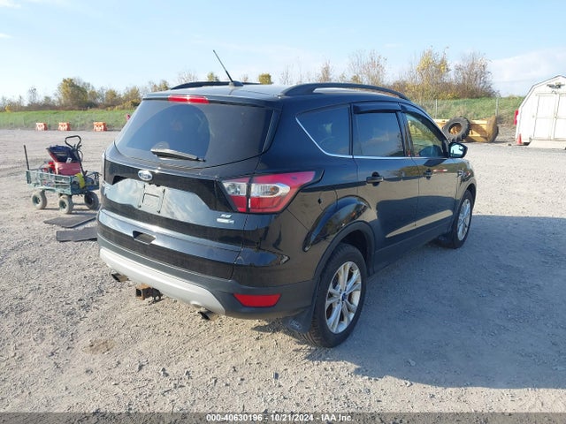Ford ESCAPE SE 2018 1FMCU9GD8JUD13124 Image 4