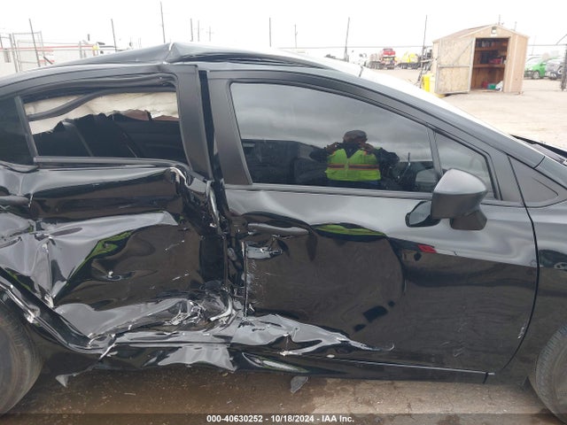 Nissan Versa 1.6 S 2024 3N1CN8DVXRL863183 Image 13
